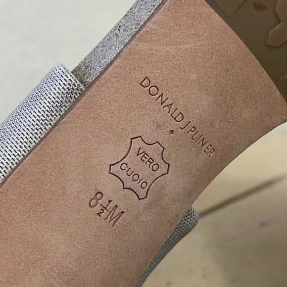 NEW Donald J. Pliner Tilly Gold Shimmer Leather/Fabric Sandal 3.5" Heel 8.5M - Picture 8 of 10